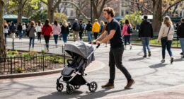 stroller safety during navigation